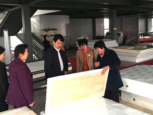 莅临叼嘿视频软件