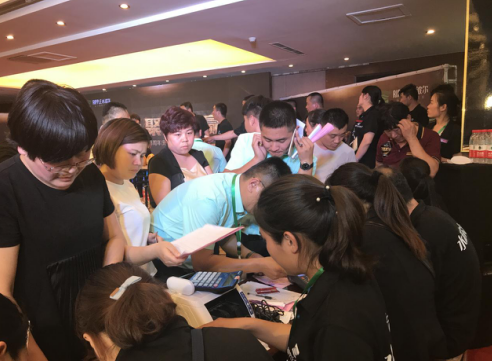 叼嘿视频软件床垫